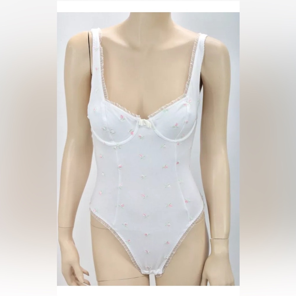 Vintage Victorias Secret Teddy Small 34B White Cotton Embroidered Pink Rose Buds